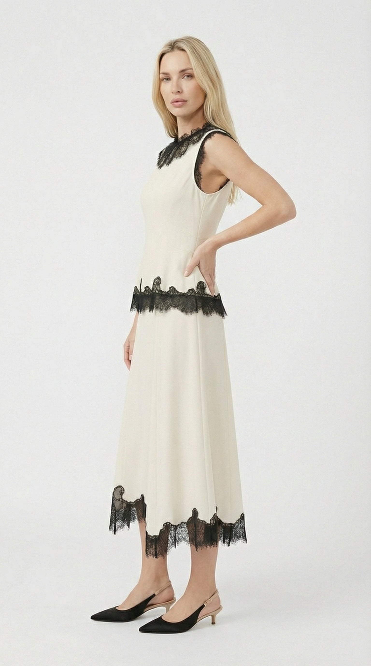 Sani - 100% Silk Lace Embroidery Long Skirt