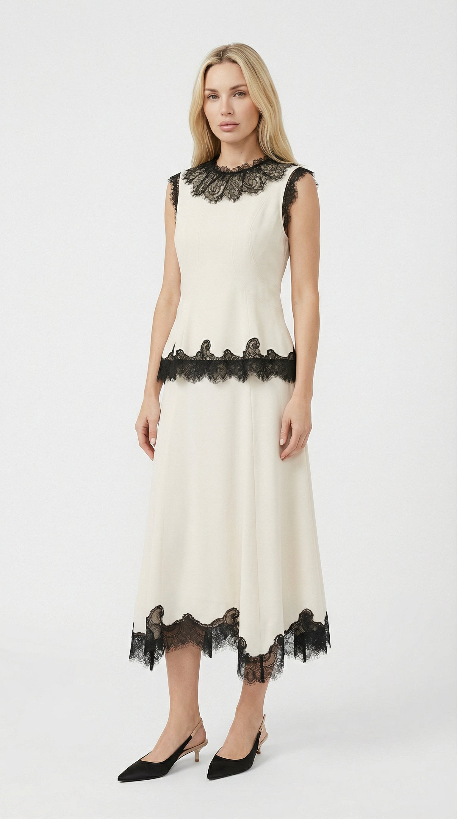 Sani - 100% Silk Lace Embroidery Top